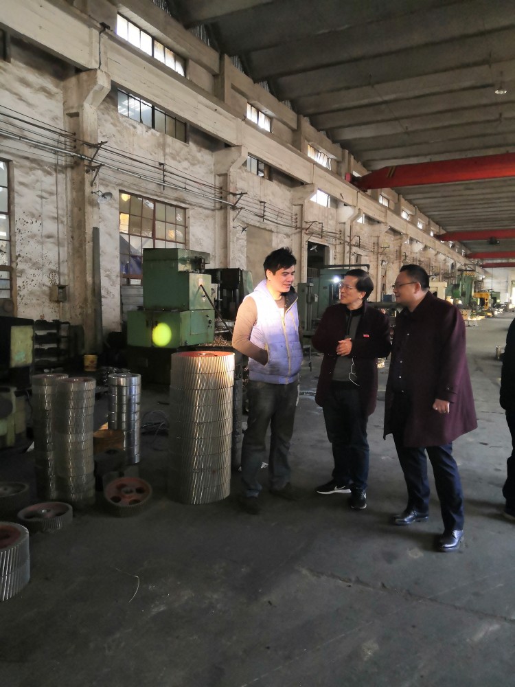 机械学院党委陈为旭书记一行到校友企业福建金泉集团走访调研67908ebb2396842e 机械学院党委陈为旭书记一行到校友企业福建金泉集团走访调研67908ebb2396842e